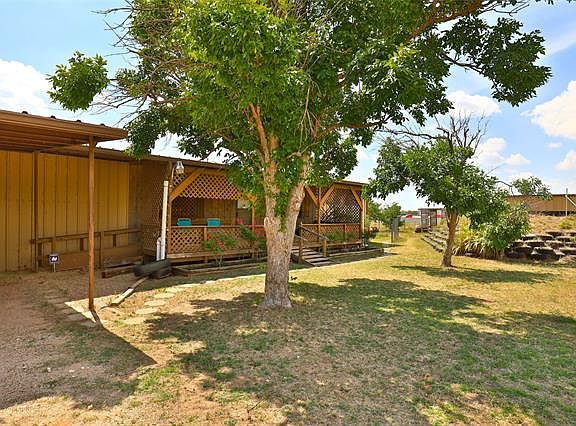 3rd image of 19533 Private Road 343