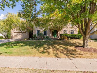 10 Inverness Dr, Bloomington, IL, 61701