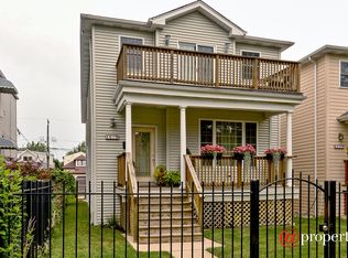 4618 N Keystone Ave, Chicago, IL 60630