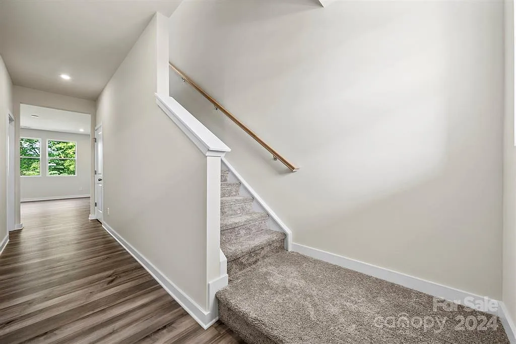 2309 Blue Sky Meadows Dr — Photo 2