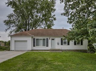 713 W Hurt St, Liberty, MO 64068