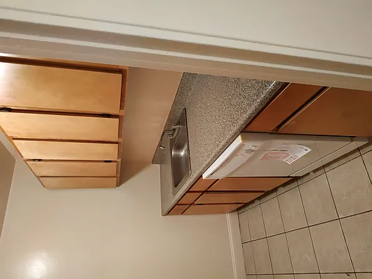 Rented by EZ Sell Realty | media 20