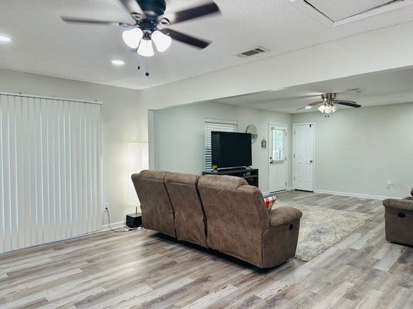 113 Richardson Rd, Picayune, MS 39466