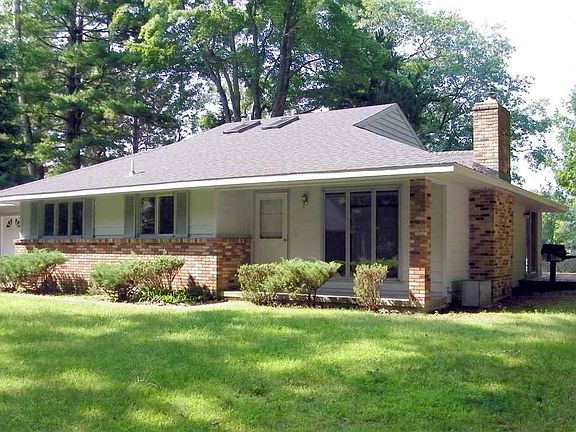 2nd image of 7137 Lakewood Dr