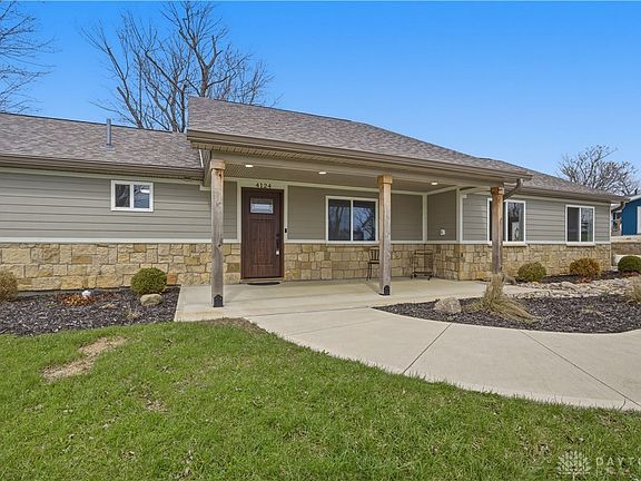 4th image of 4124 Rosehill Dr