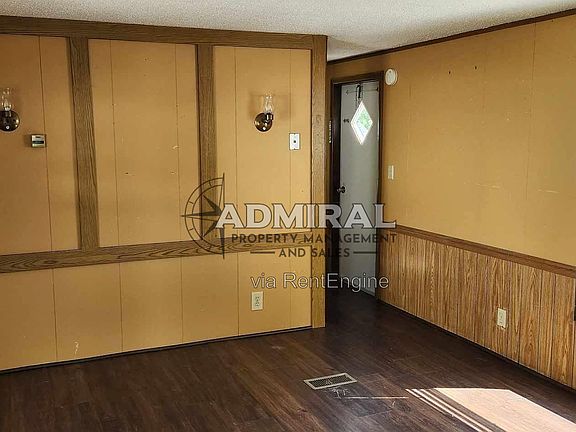 5th image of 7 Otis Ln