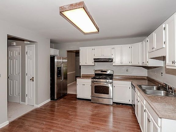 4th image of 1229 Parkwood Chase NW