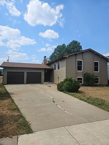 427 City Springs Ln Photo 1