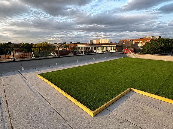 4th image of 3018 Farragut Rd #Penthouse 5