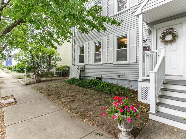 38 Beacon St #1, Arlington, MA 02474