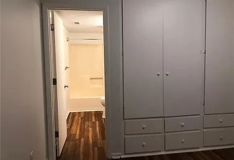 2 bed, 760 sqft, $1,540 — Photo 3