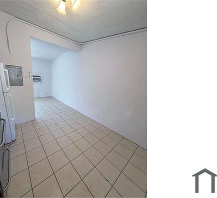 5th image of 130 NE 70th St Suite 2