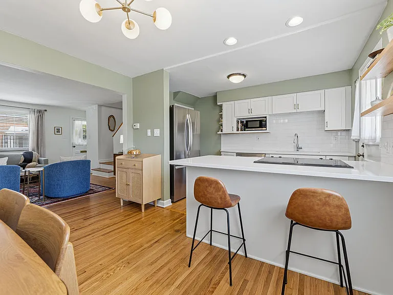1789 Kings Ct #B — Photo 8