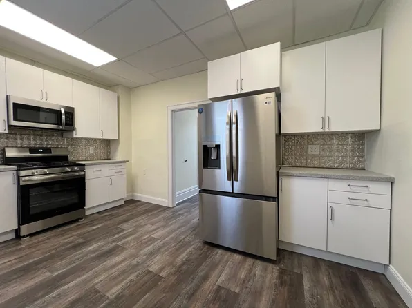 218 Wilbur St, Pittsburgh, PA 15210