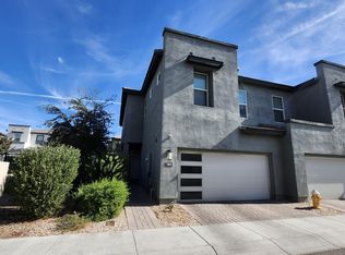 3023 N 37th Pl, Phoenix, AZ 85018