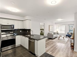 1045 Nadalin Hts #108, Milton, ON L9T 8R5