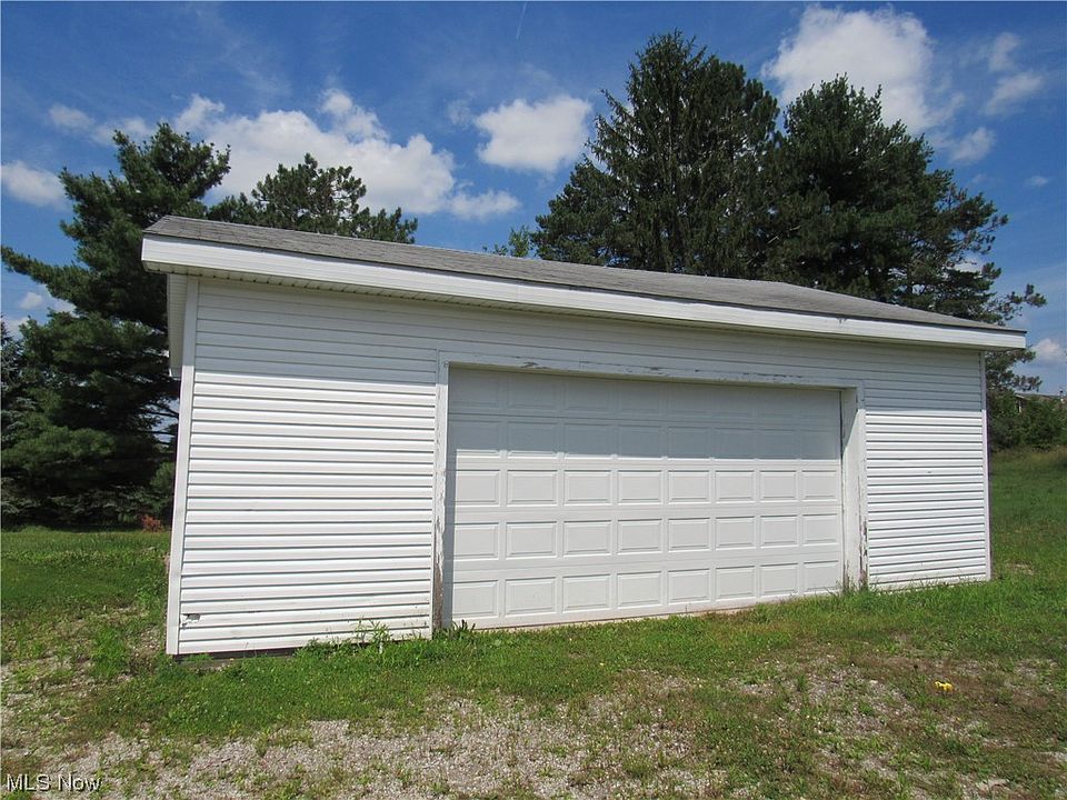 15794 Gar Hwy, Montville, OH 44064 Zillow