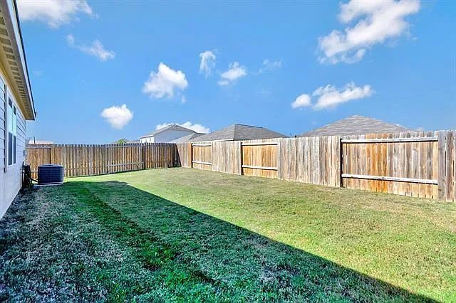 6320 White Jade Dr — Photo 17