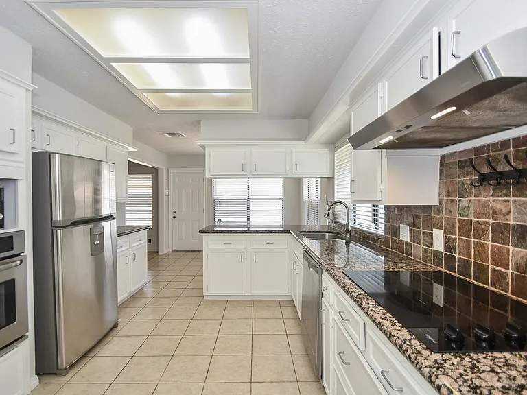 3107 Barnhill Ln — Photo 11