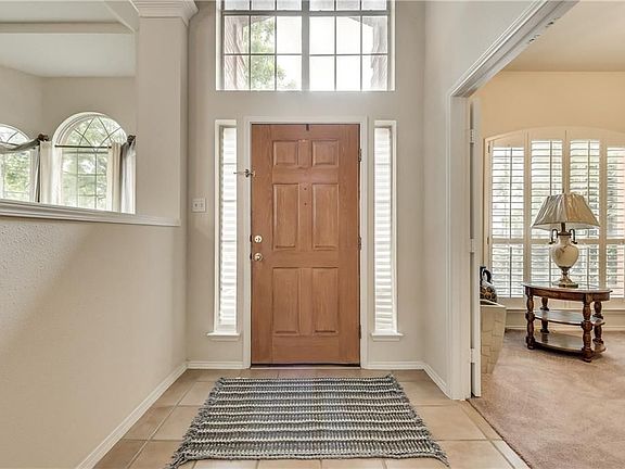3rd image of 1513 Westchase Dr