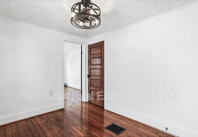16 Woods Ln — Photo 21