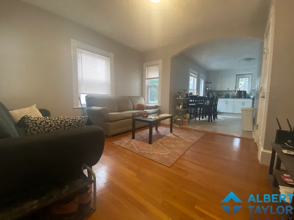 32 Touro Ave #1, Medford, MA 02155