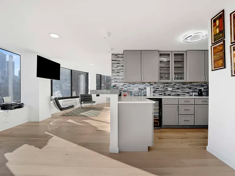 155 N Harbor Dr #212-213 — Photo 12