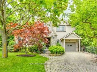 72 Owen Blvd, Toronto, ON M2P1G3