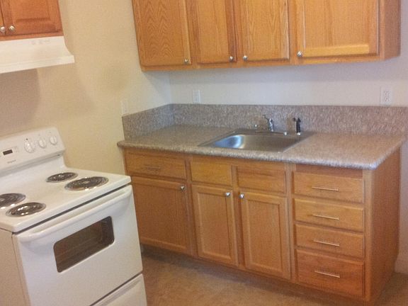 4th image of 1815 P St APT C