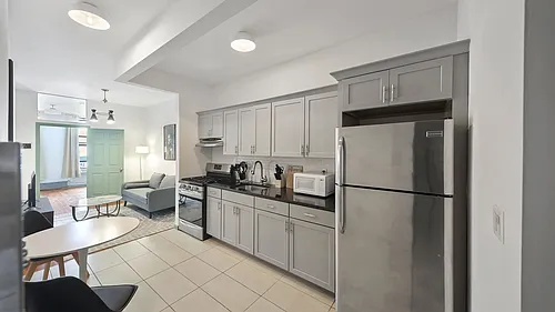 2036 2nd Ave #1 Photo 1