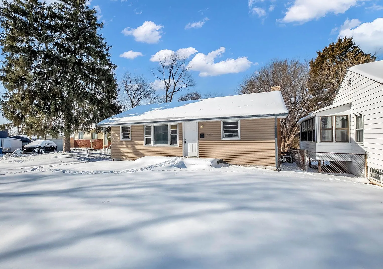 Charming 3-Bedroom, 1-bathroom home — Photo 4