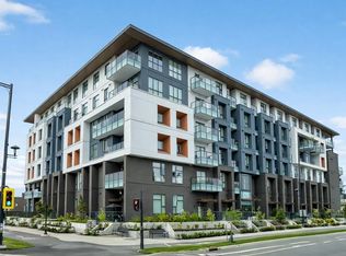 10829 140th St #E512, Surrey, BC