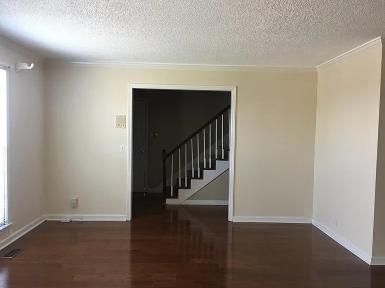 7018 Tartan Dr — Photo 3
