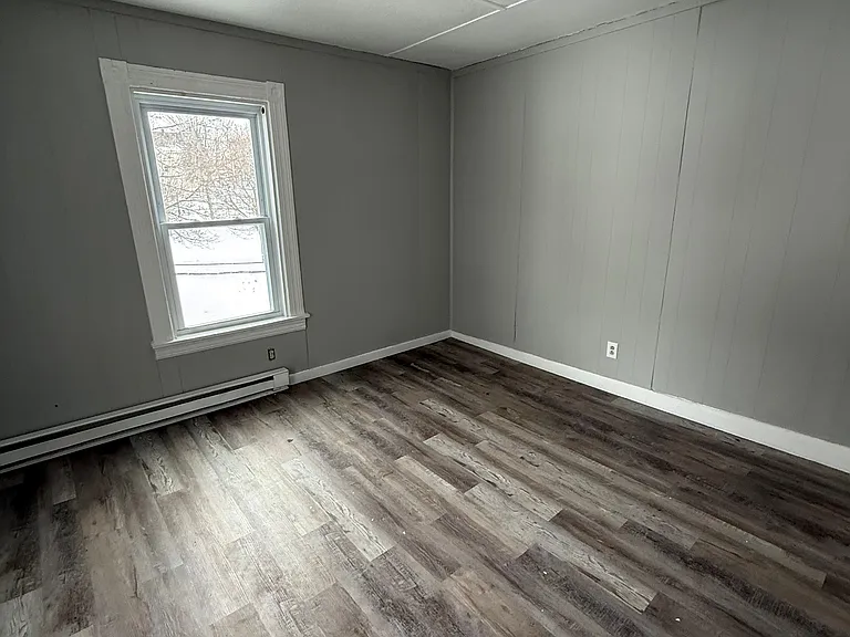 207 Pine St #2 — Photo 18
