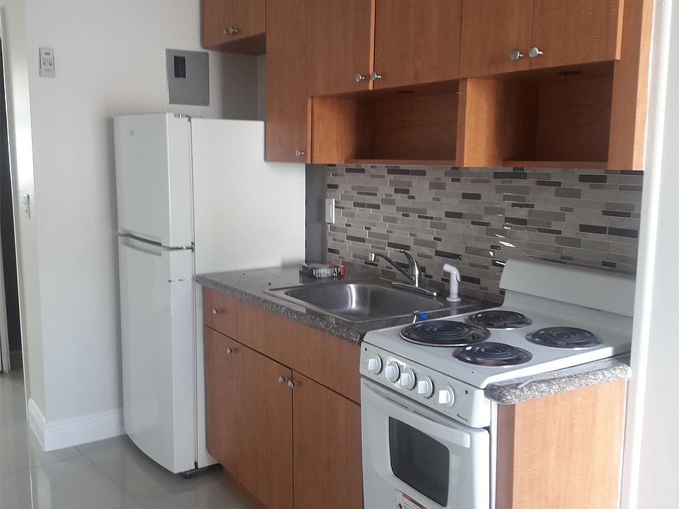 1st image of 160 NE 75th St #3