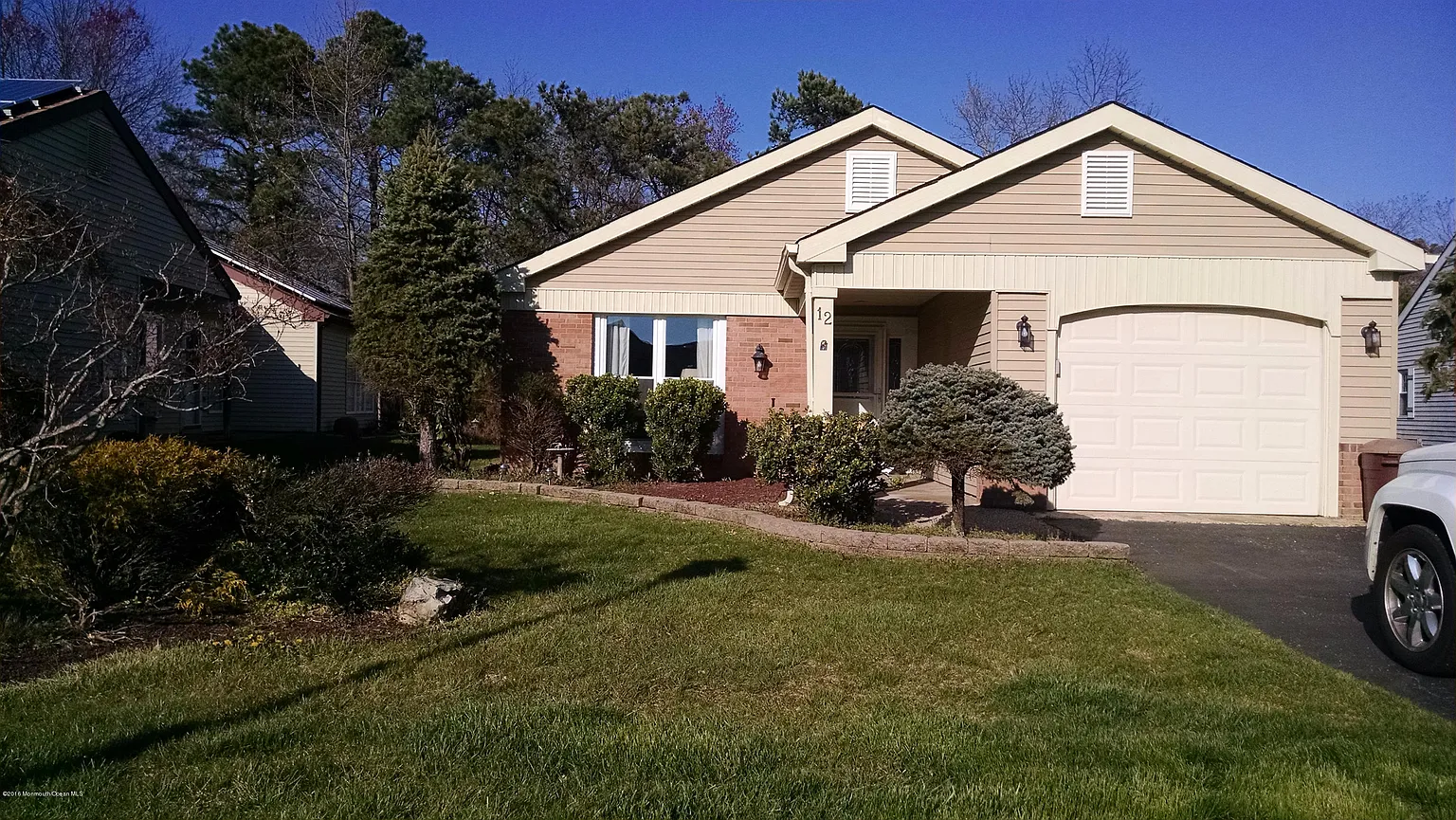 12 Twyford Lane photo 1