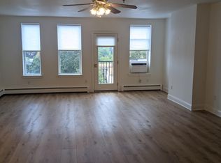 650 S Main St #403, Middletown, CT 06457
