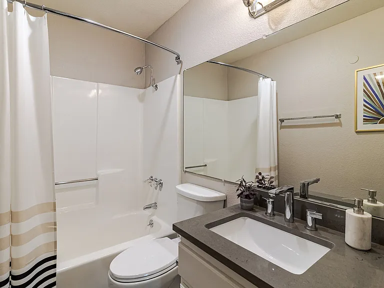 Vue Fremont — Photo 15