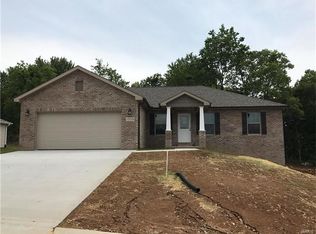 1509 Jackson Ridge Dr, Jackson, MO 63755