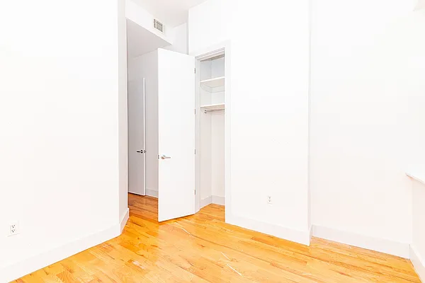 Rented by MySpaceNYC | media 12