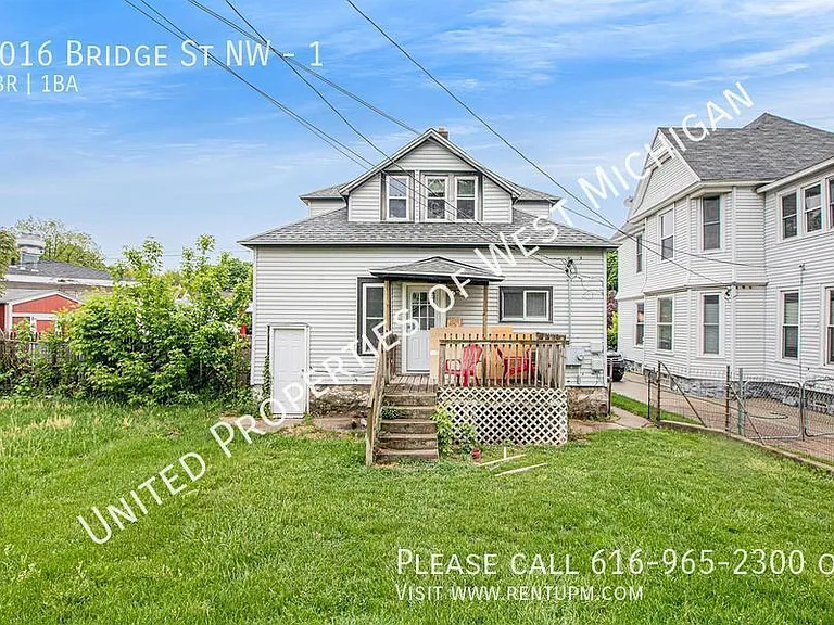 1016 Bridge St NW #1 — Photo 14