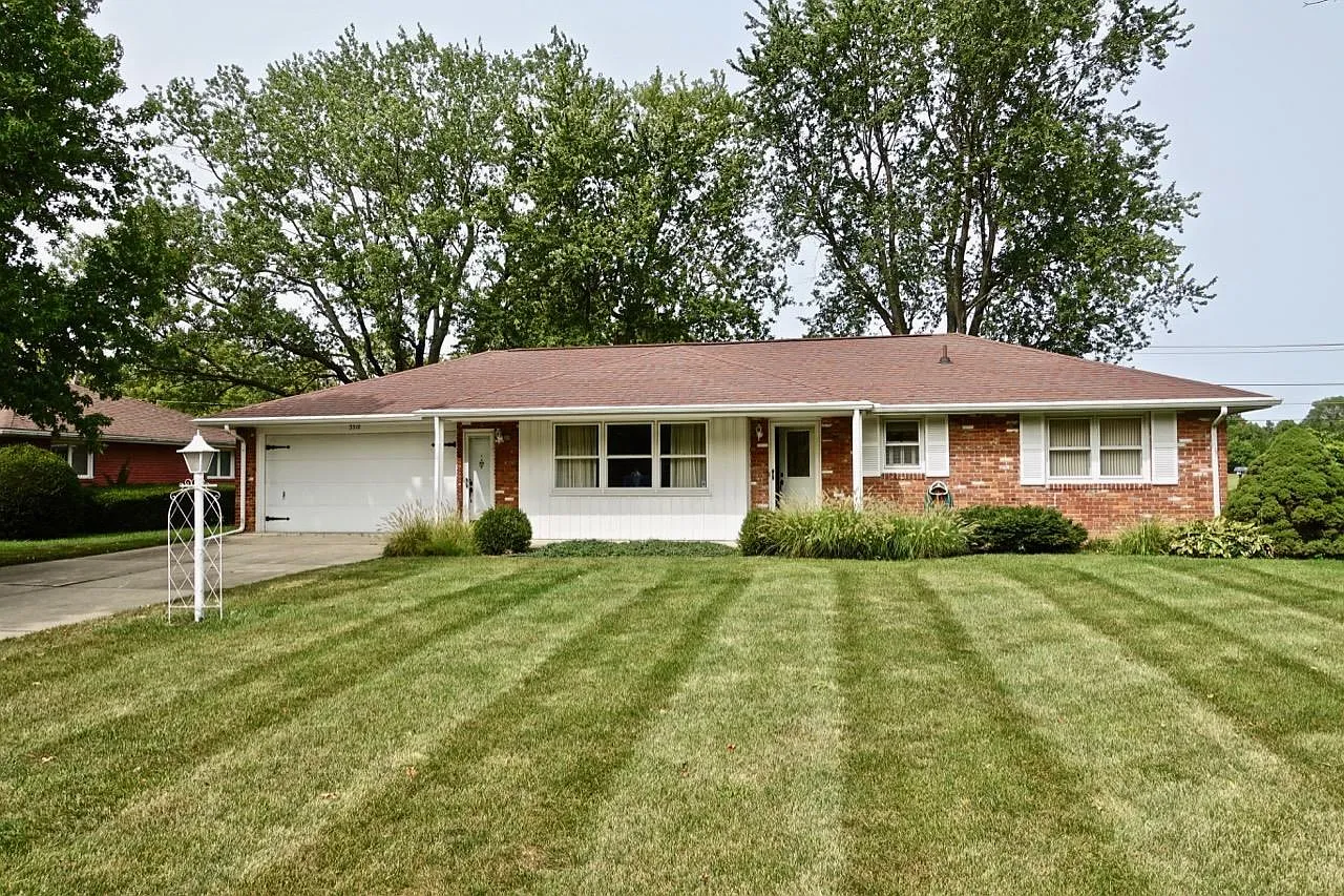 3510 W Brook Dr photo 1