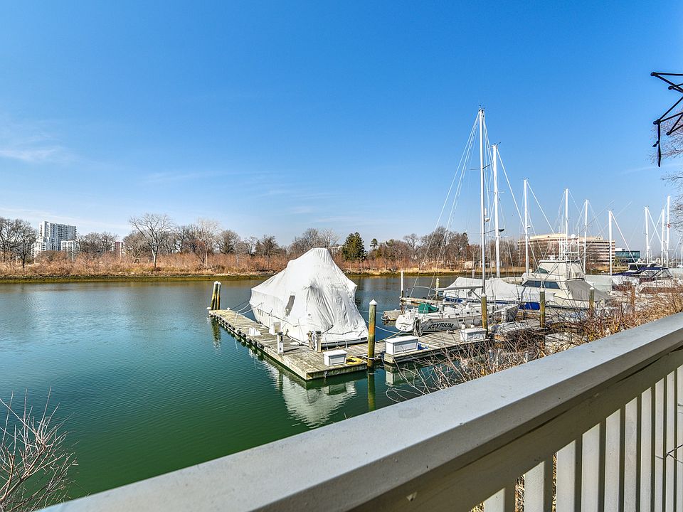 123 Harbor Drive