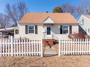 76 King St, Nashua, NH 03060
