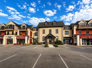 1000 Chapel View Blvd UNIT 308, Cranston, RI 02920