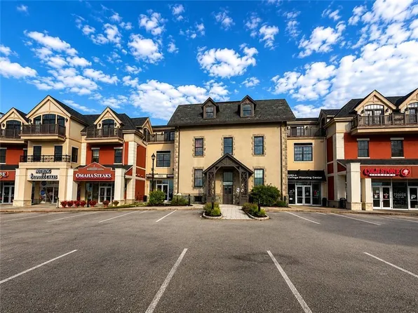1000 Chapel View Blvd Unit 308, Cranston, RI 02920