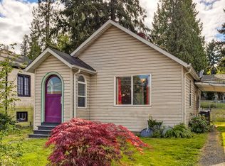 1141 N Cambrian Ave, Bremerton, WA 98312