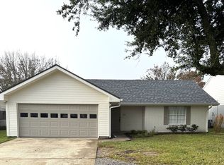 702 Canberra Rd, Lafayette, LA 70503