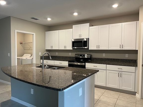 4th image of 13459 Sea Bridge Dr