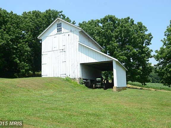Dairy Barn